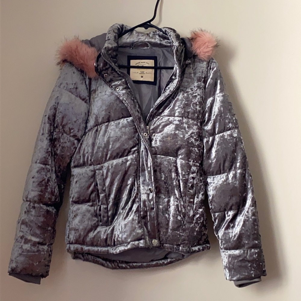 Never worn Cleaning out closet season!